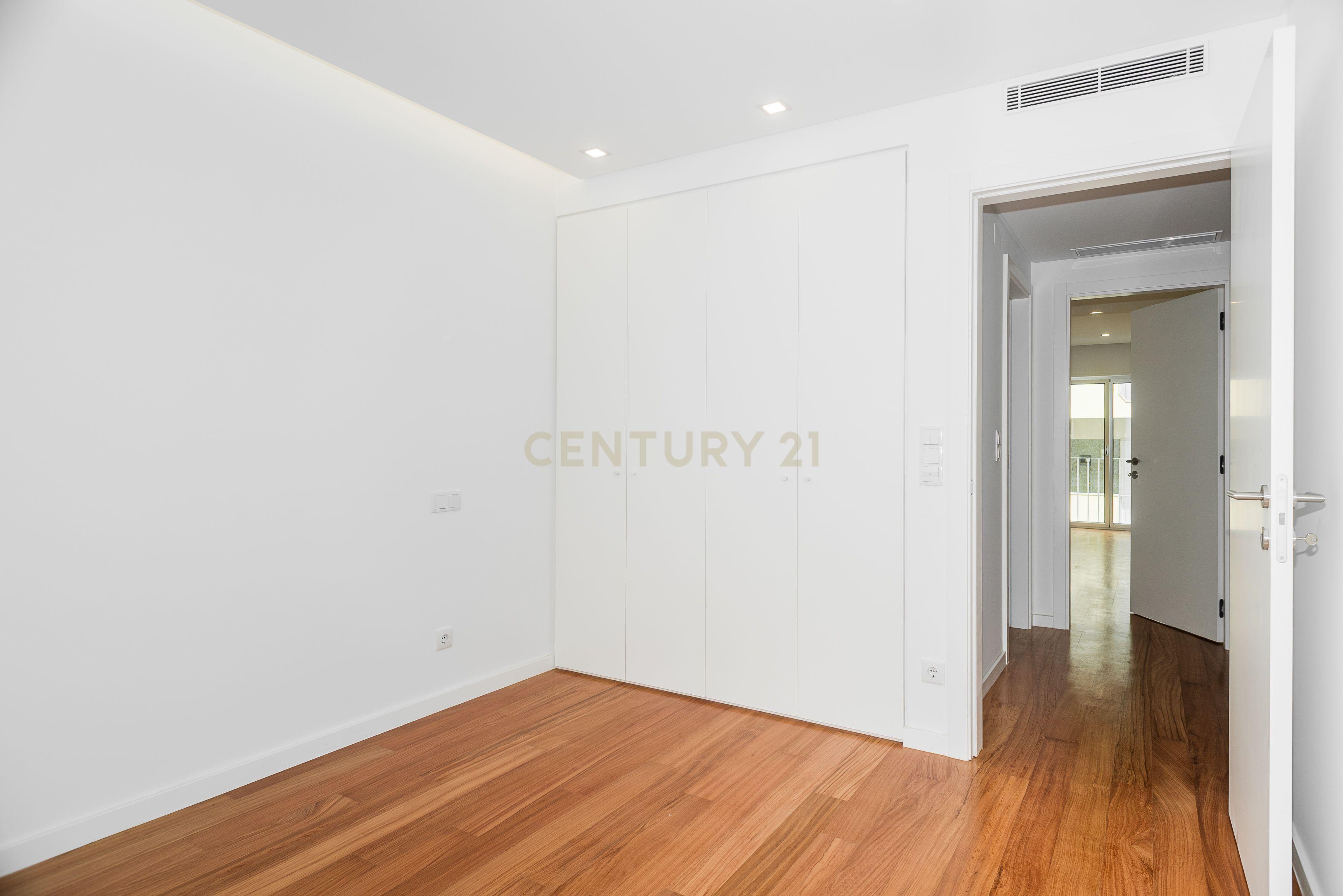 Apartamento T3 a estrear - Centro de Lisboa - Image 13